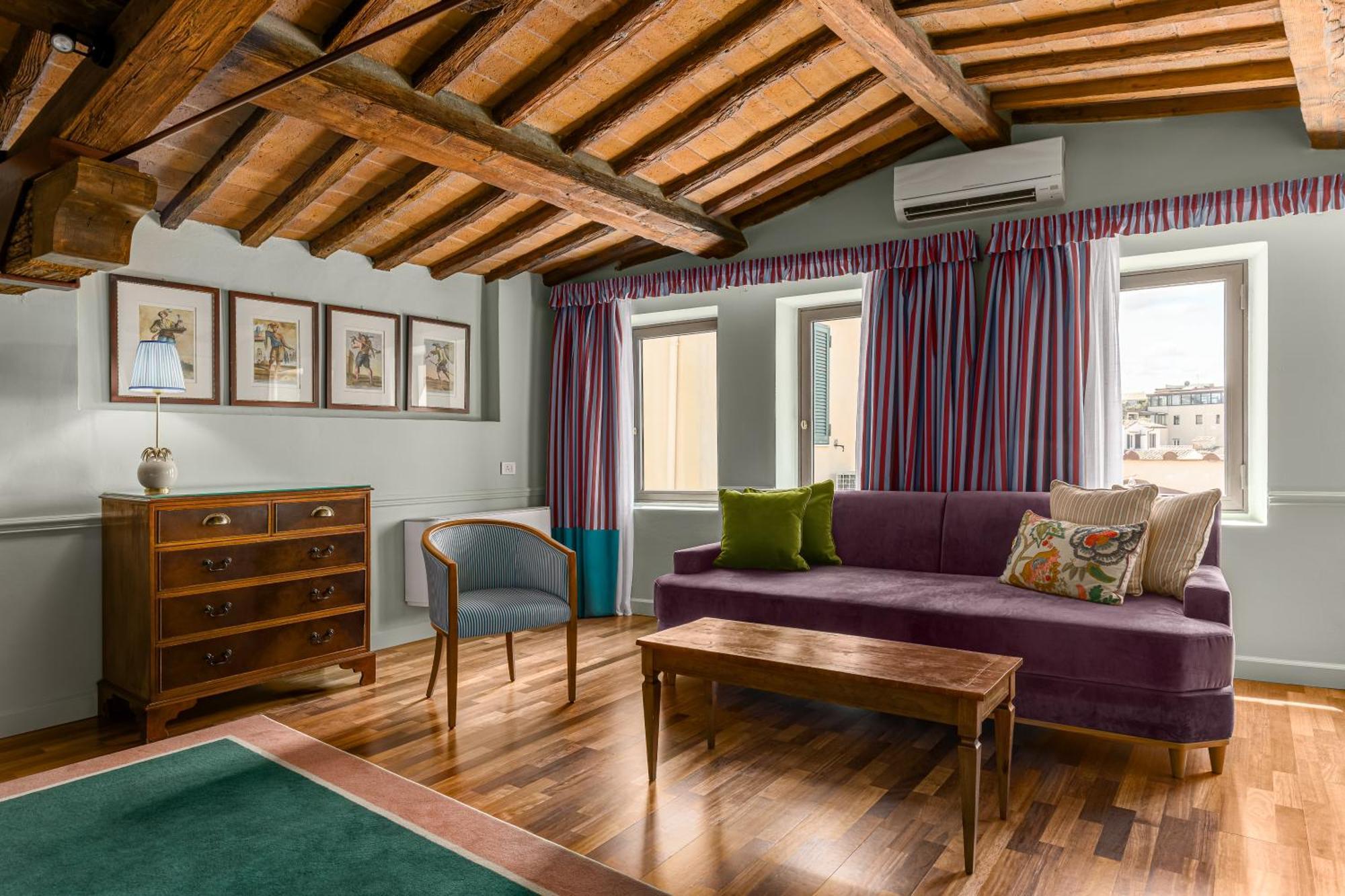 Room Mate Collection Isabella, Florence Exterior photo